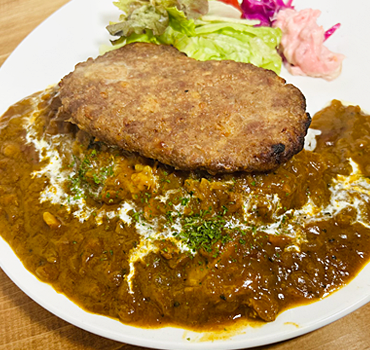 ハンバーグカレー