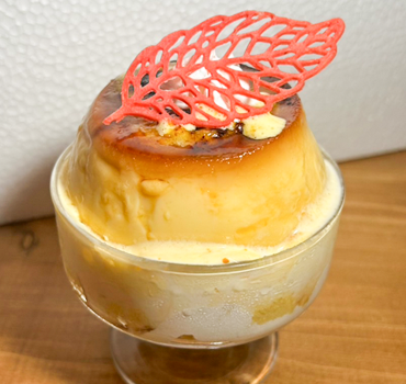 プリンとマンゴーパフェ